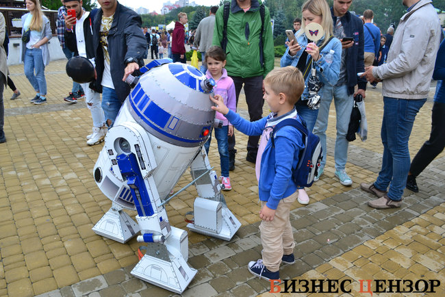 Ракеты-носители, роботизированная рука и очки дополненной реальности. Что было интересного на TechFest-2018 02