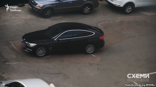Сотрудники управления СБУ по защите экономики ездят на люксовых авто 06