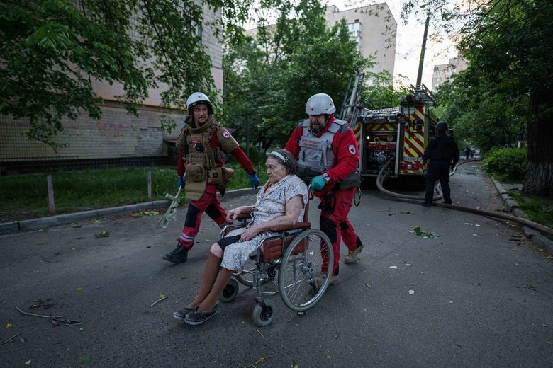 Київ після обстрілу