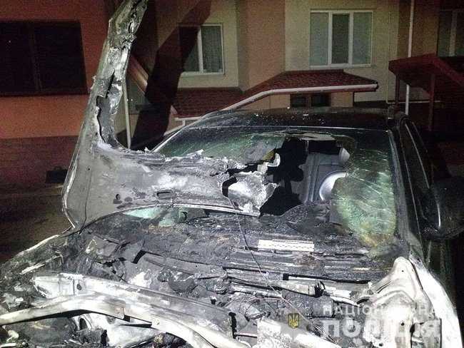 Депутату облради в Рівному підпалили автомобіль, - поліція 02