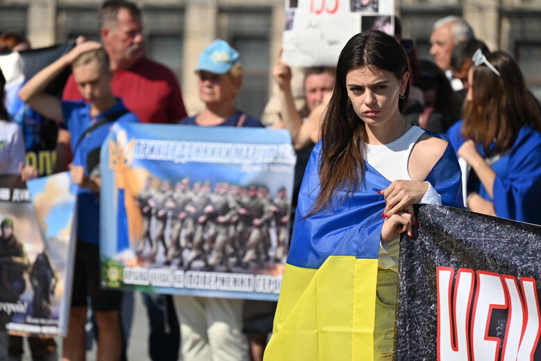 500 дней в плену: семьи пограничников Мариуполя требуют освободить их близких из неволи 12 500 дней в плену: семьи пограничников Мариуполя требуют освободить их близких из неволи 12