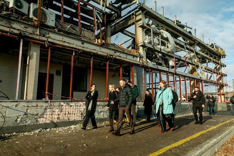 Знищено 27 вагонів у Фастові