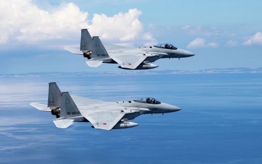 Японія підняла винищувачі через підозру вторгнення китайських літаків