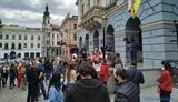 Предприниматели пикетировали мэрию Черновцов с требованием открыть непродовольственные рынки. ФОТОрепортаж