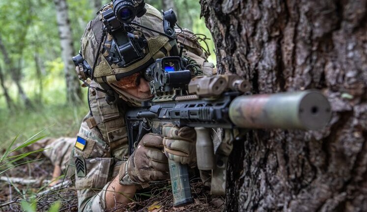 На фронті за добу 184 боєзіткнення, найбільше ворог атакував на Покровському напрямку, - Генштаб. КАРТИ