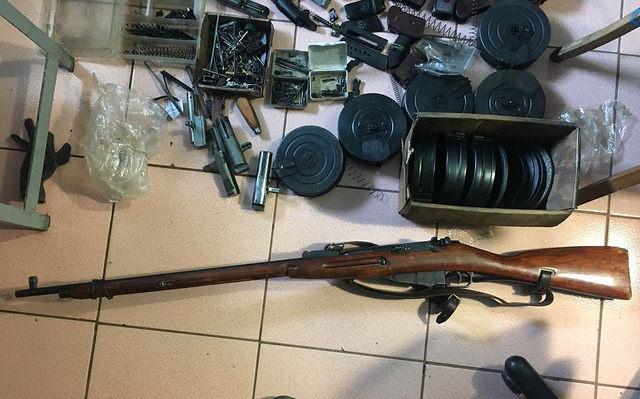Подпольные оружейники задержаны в Харькове и Сумах 03 Подпольные оружейники задержаны в Харькове и Сумах 03