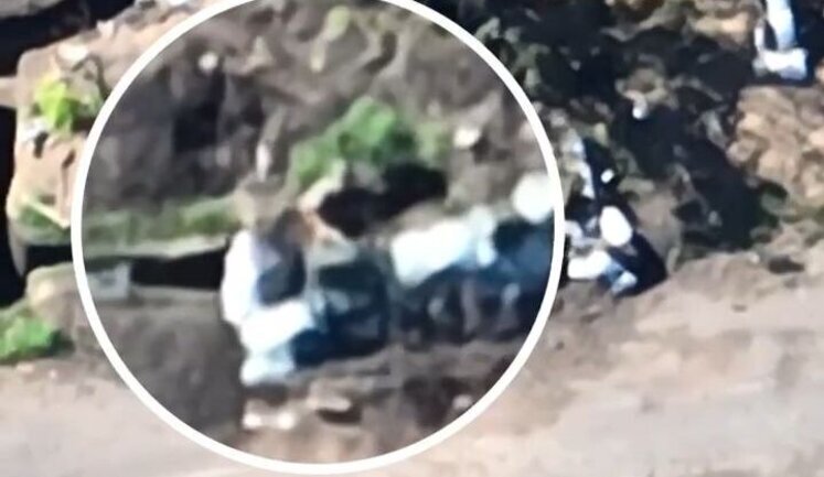 Бойцы Покровского батальона 109 бригады ТРО уничтожили вражеский блиндаж и оккупантов с противодронным ружьем. ВИДЕО