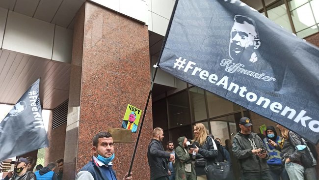 Суд розглядає апеляцію на продовження арешту Антоненка 09