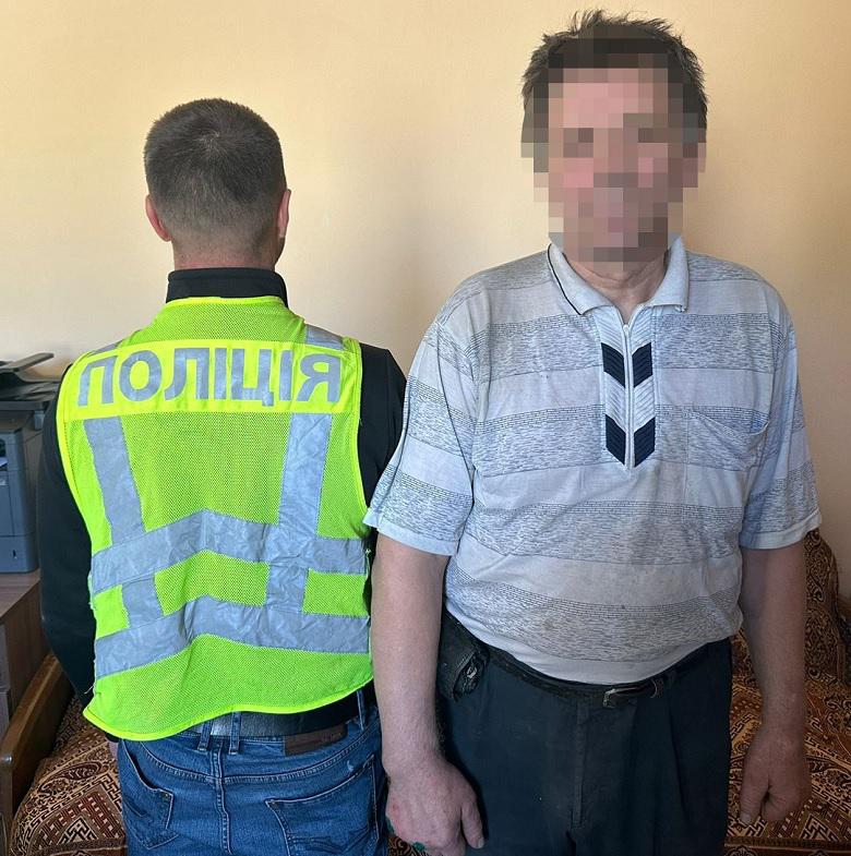 Загибель людей біля укриття у Києві: затримано трьох посадовців райдержадміністрації та охоронця медзакладу 04