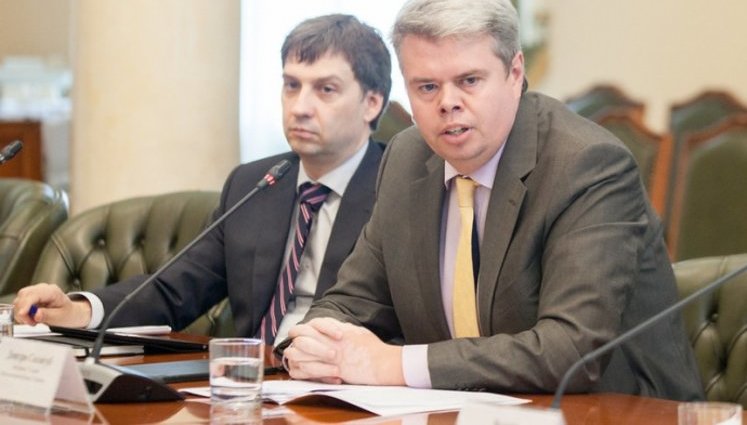 Эмиссия гривни приведет к стремительному росту цен и падению курса, – НБУ