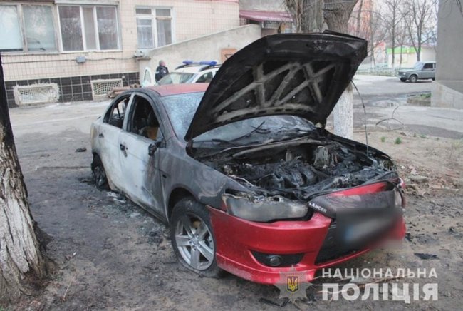 На Одесчине прокурору сожгли автомобиль 01