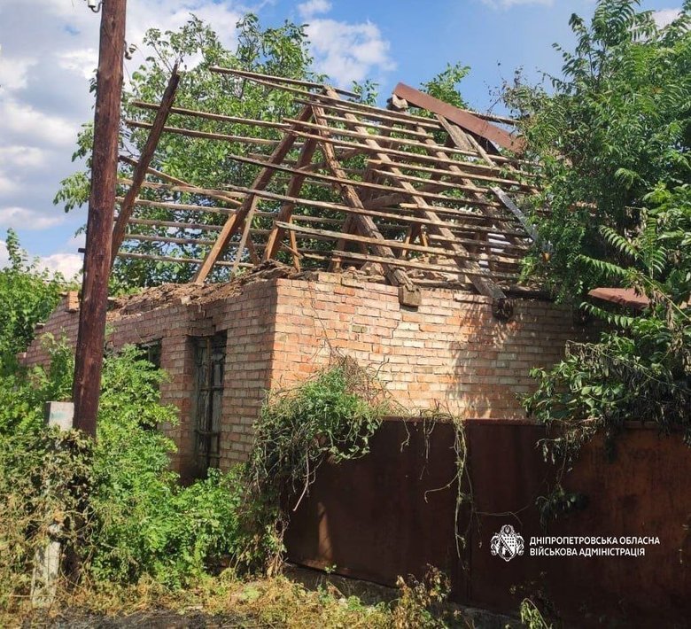 The enemy has attacked the Nikopol and Kamyanska districts more than 10 times: there is destruction