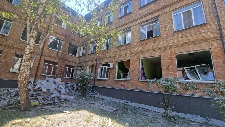Обстріл освітніх закладів Києва