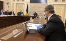 Лідери фракцій і члени Кабміну проводять зустріч у парламенті. ФОТОрепортаж