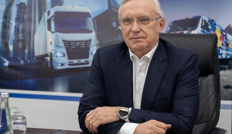 Гендиректору российского "КАМАЗа" Когогину сообщено о подозрении: обеспечивал логистикой армию РФ