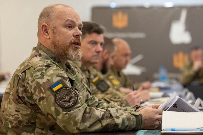 Зустріч Сирського з командирами СБС