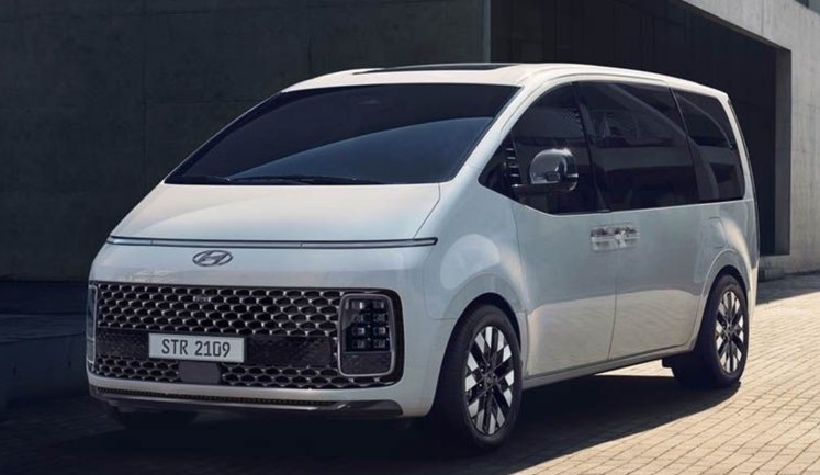 Сільрада на Дніпропетровщині замовила топовий мінівен Hyundai вартістю майже 3 мільйони