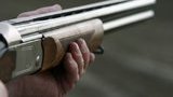 Неизвестный открыл стрельбу на одной из улиц Херсона, двое ранены, введен план-перехват