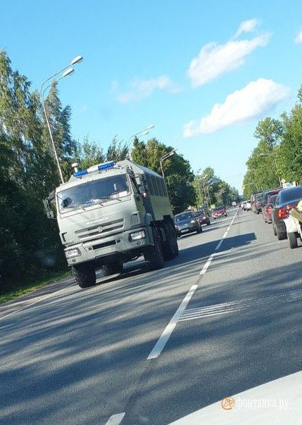 Сотні росгвардійців перекидають у напрямку Білорусі, - очевидці 04