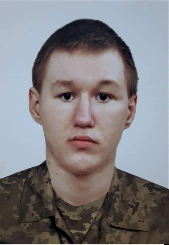 С воином 1-й ОТБр Андреем Бойко, погибшим в районе Марьинки от пули вражеского снайпера, простились в Лубнах 01
