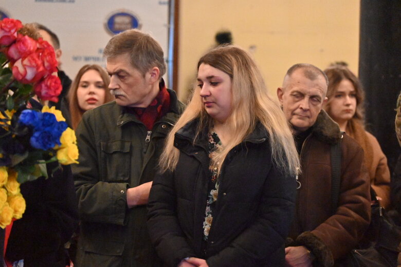 Прощання з Хмарою