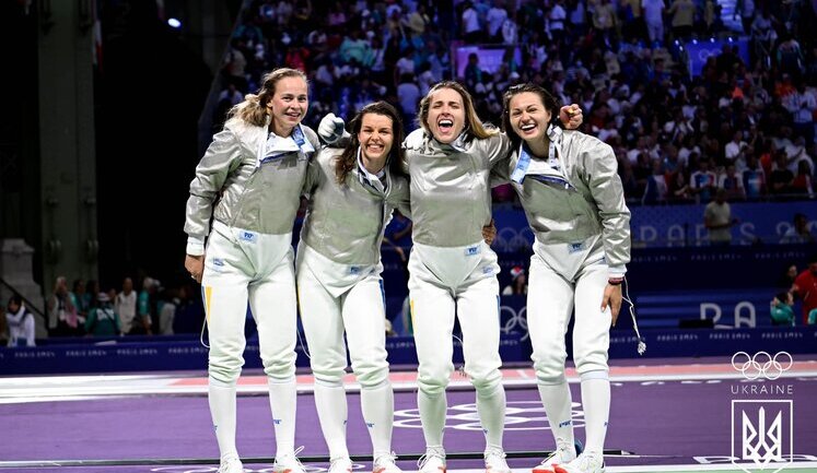 Ukraine won first gold medal at 2024 Olympics: women’s saber fencing team defeated South Korean team. VIDEO&PHOTOS