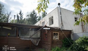 Новая атака РФ на Киев: двое пострадавших, в трех районах фиксируют последствия. ФОТОрепортаж (обновлено)