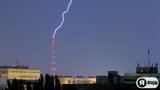 Киевскую телевышку поразила молния. ФОТОрепортаж