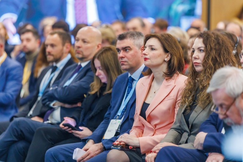 Залужний на конференції