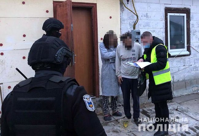 Задержана группа, занимавшаяся распространением наркотиков на территории Киевского СИЗО, - Нацполиция 03