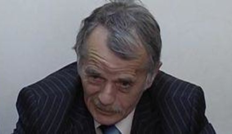 "Если Верховная Рада сочтет нужным, я уйду. Поверьте мне, я не так уж дорожу депутатским мандатом", - Джемилев. ВИДЕО