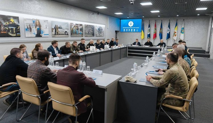 У МВС провели консультації щодо законодавчого врегулювання цивільної вогнепальної зброї