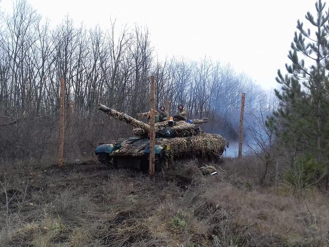 Танковые подразделения оперативно-тактической группировки Восток отработали действия во время обороны и наступления 03 Танковые подразделения оперативно-тактической группировки Восток отработали действия во время обороны и наступления 03
