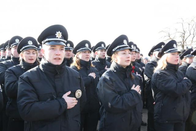 чернигов полиция присяга патрульная патрульные