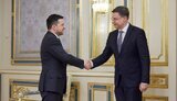 Наша стратегія - говорити не про війну, а про економіку, - Зеленський на зустрічі з Домбровскісом