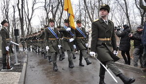 Пам'ять воїнів, що загинули під час Дебальцівської операції 2015 року, вшанували на Аскольдовій могилі у Києві. ВІДЕО+ФОТОрепортаж