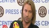 "Я реально за мир", - український співак Винник уник прямих відповідей на запитання: "Чий Крим?" і "Росія - агресор?". ВIДЕО