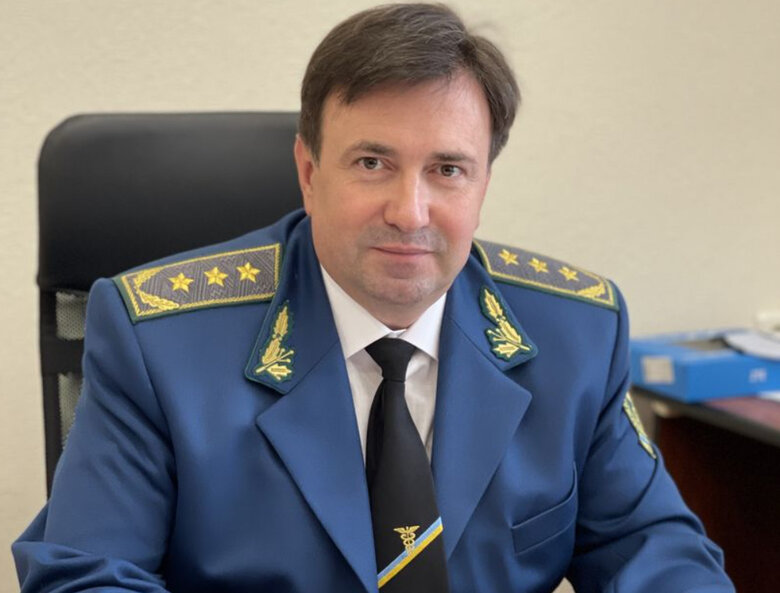 12 найгучніших звільнень, обшуків, вироків та підозр 1 лютого 01