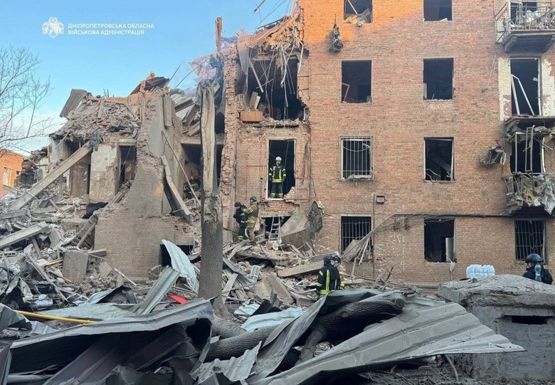 У Дніпрі після нічної атаки поранені 14 людей