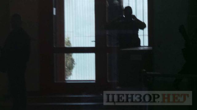 ГПУ проводит обыск в центральном офисе Укрнафты 09 ГПУ проводит обыск в центральном офисе Укрнафты 09