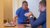"Слуга народу" Куницький збирає підписи за відставку міністра інфраструктури Криклія: "У тебе там корупція, яку ти побудував ... Не можеш - вали у відставку!". ВIДЕО