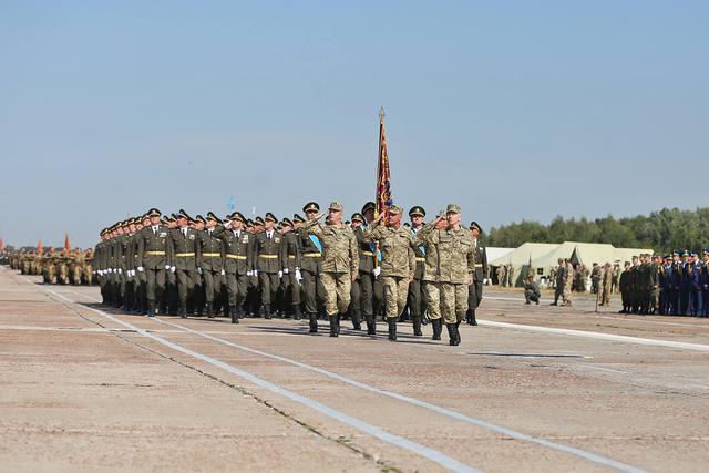 парад независимость репетиция