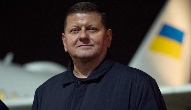 Публікація AP про Залужного — це не боротьба за владу