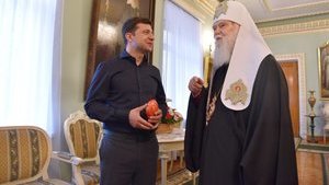 Филарет обратился к Зеленскому, чтобы президент попросил у патриарха Варфоломея новый Томос для Украины