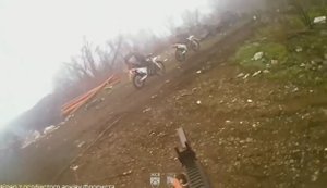Боец ВСУ с позывным "Флорист" в упор ликвидировал двух дезориентированных оккупантов на мотоциклах. ВИДЕО