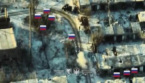 Рашисты прятали технику в гаражах Покровска и получили серию ударов от 147-й бригады ДШВ. ВИДЕО