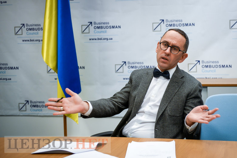 Коли податківці формально не можуть проводити перевірки, вони досягають ефекту пресингу іншими методами, - заступник бізнес-омбудсмена Ярослав Грегірчак 06