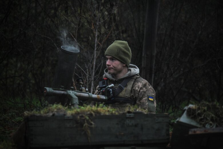 Фоторепортаж із позицій мінометників 93-ї бригади Холодний Яр у районі Соледара 09