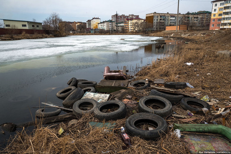 Казанский о городах, откуда приехали российские оккупанты: Мусор, ужасные дороги, гнилые бараки. И эти люди едут учить жить другую страну 05