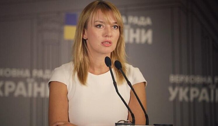Переселенці зможуть отримати по 2000 гривень за березень за умови реєстрації до 14 квітня, – нардеп